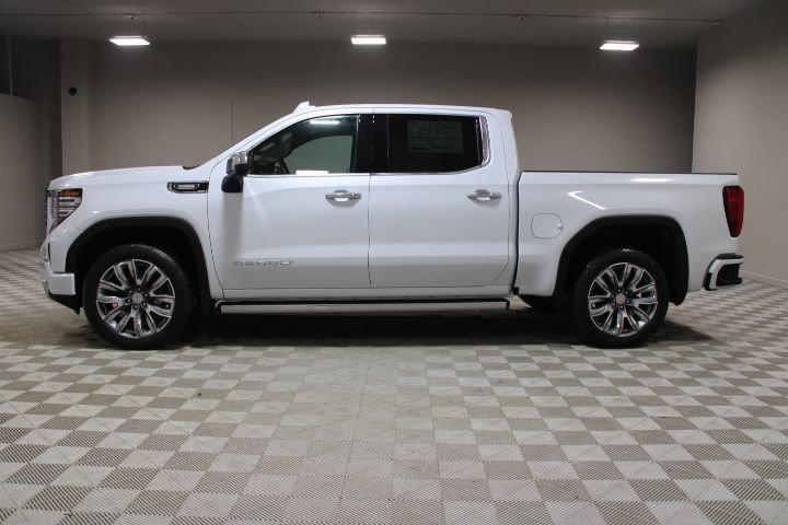 New 2026 GMC Sierra 1500 Denali w/ Denali Reserve Package image 9