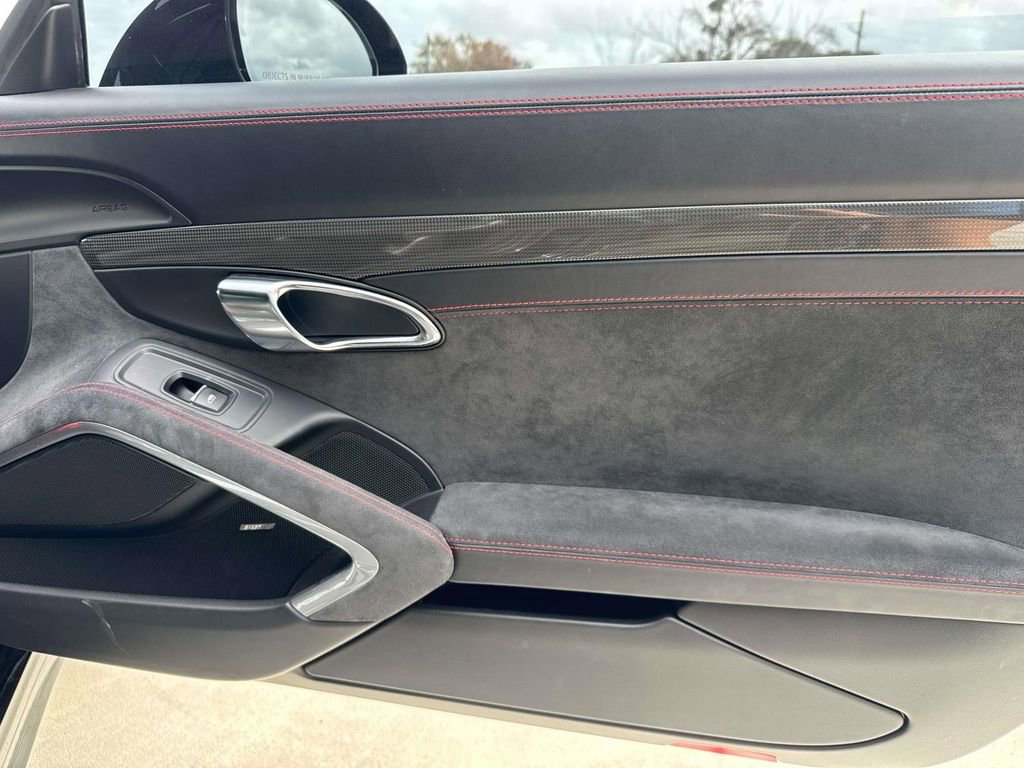 Certified 2016 Porsche 911 Carrera GTS image 18