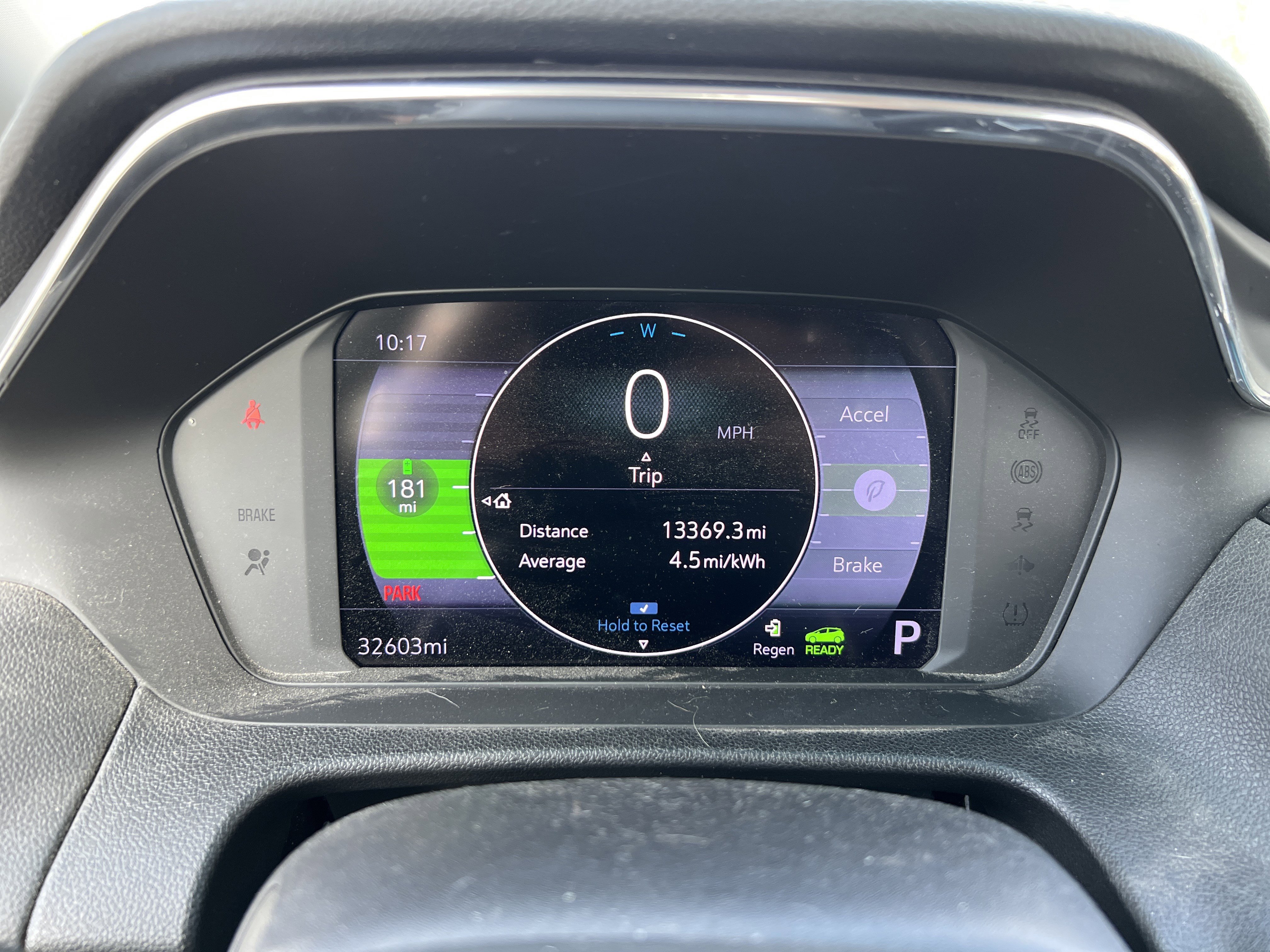 Used 2022 Chevrolet Bolt LT w/ Infotainment Package image 21