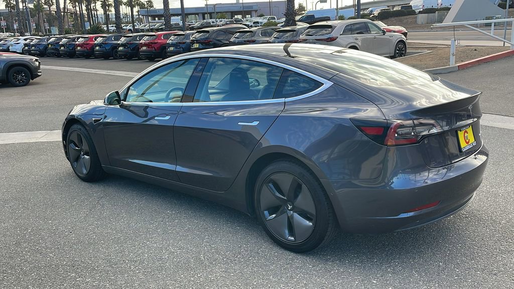 Used 2018 Tesla Model 3 Long Range image 11