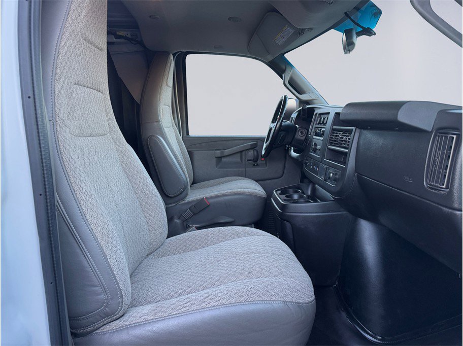 Used 2021 Chevrolet Express 2500 w/ Driver Convenience Package image 13