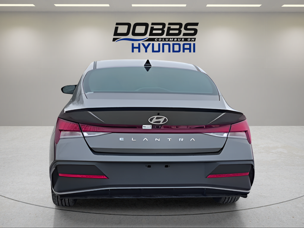 Certified 2026 Hyundai Elantra Sport FWD image 4