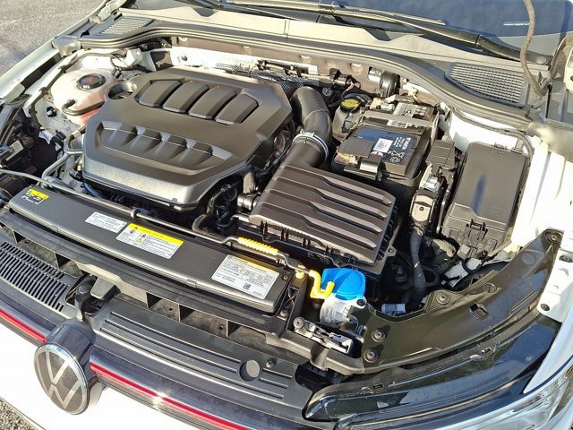 Used 2023 Volkswagen GTI SE image 31