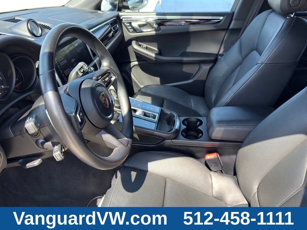 Used 2023 Porsche Macan AWD/4WD image 8