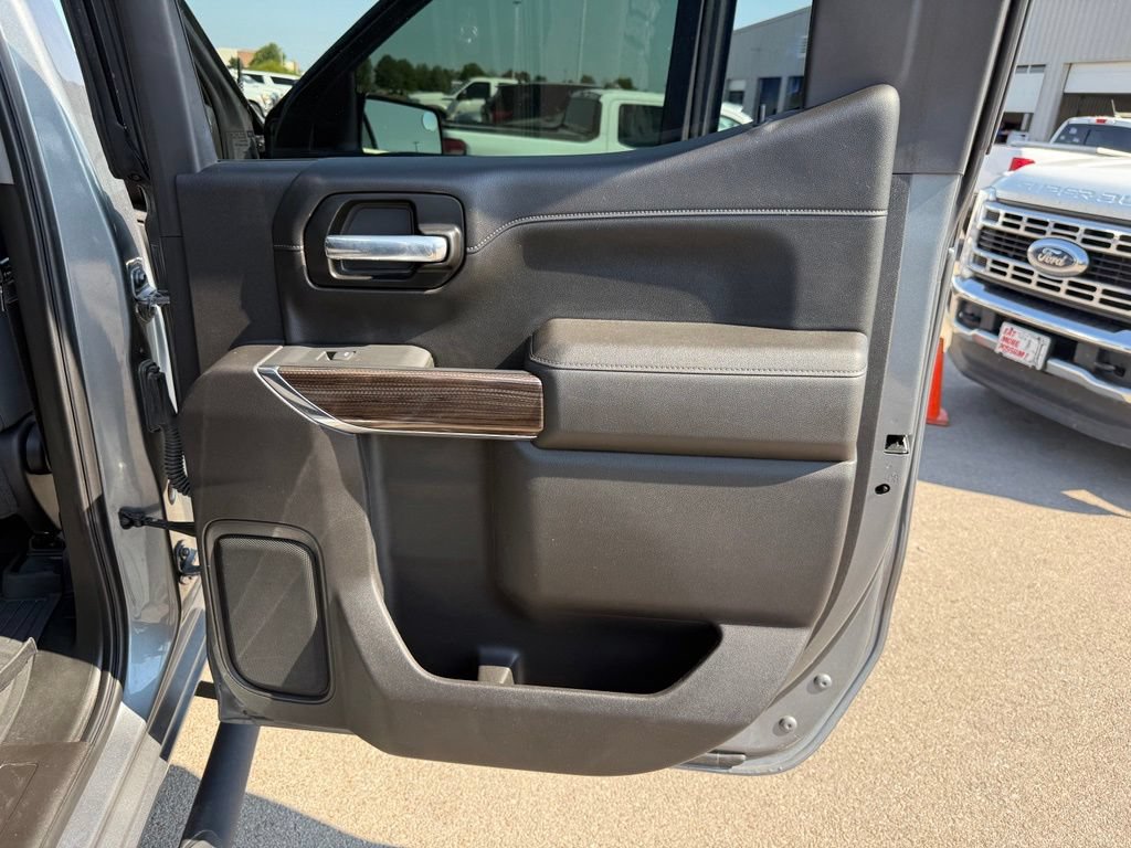 Used 2021 Chevrolet Silverado 1500 LT Trail Boss AWD/4WD image 29