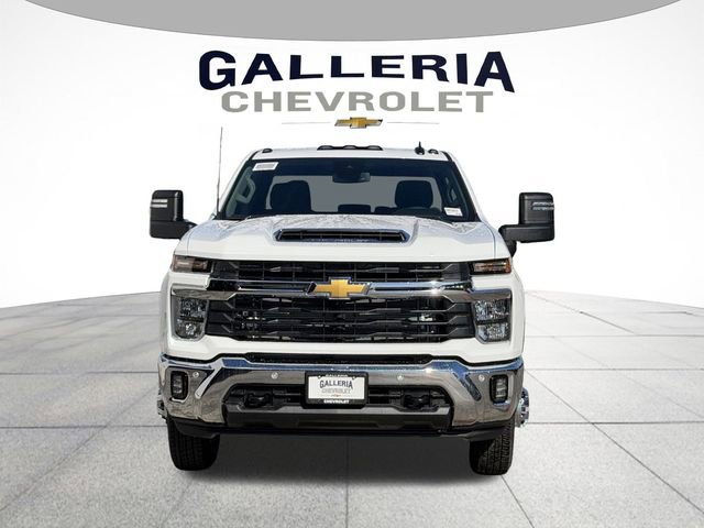 New 2026 Chevrolet Silverado 3500 LT w/ Safety Package image 3