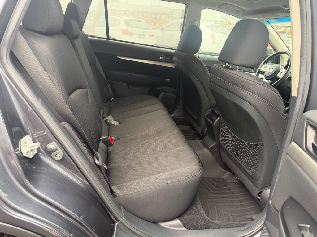 Used 2010 Subaru Outback 2.5i Premium image 15
