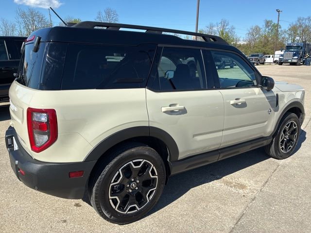 Used 2025 Ford Bronco Sport Outer Banks w/ Outer Banks Tech Package+ AWD/4WD image 11