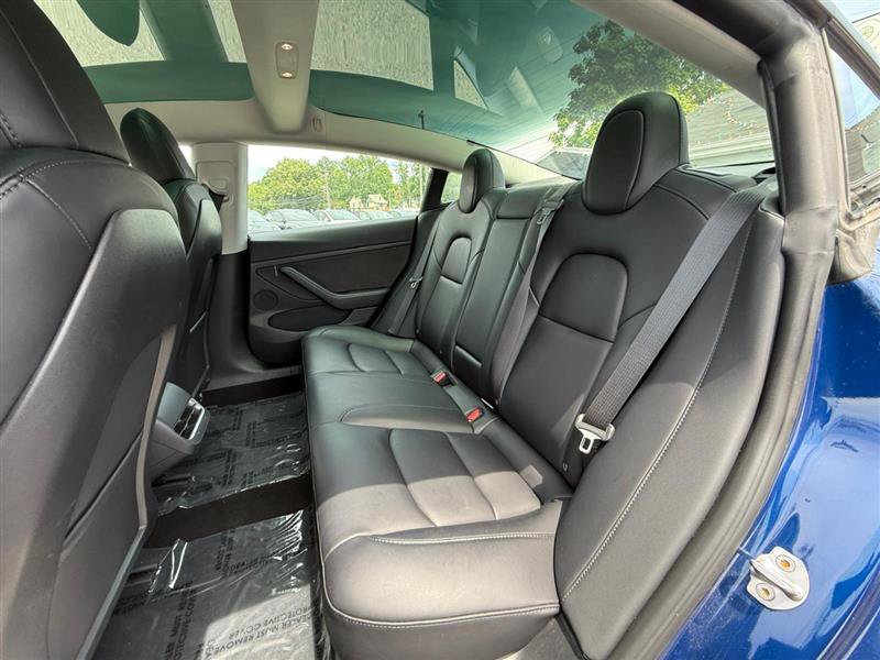 Used 2023 Tesla Model 3 Standard Range RWD image 13