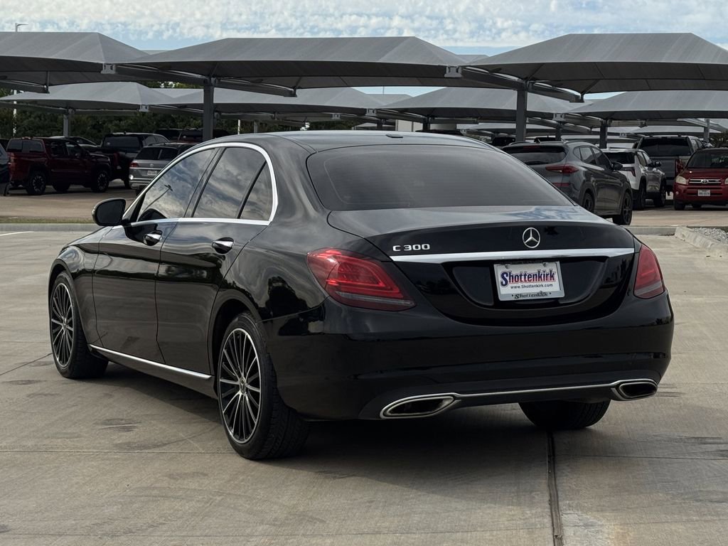 Used 2021 Mercedes-Benz C 300 Sedan image 3
