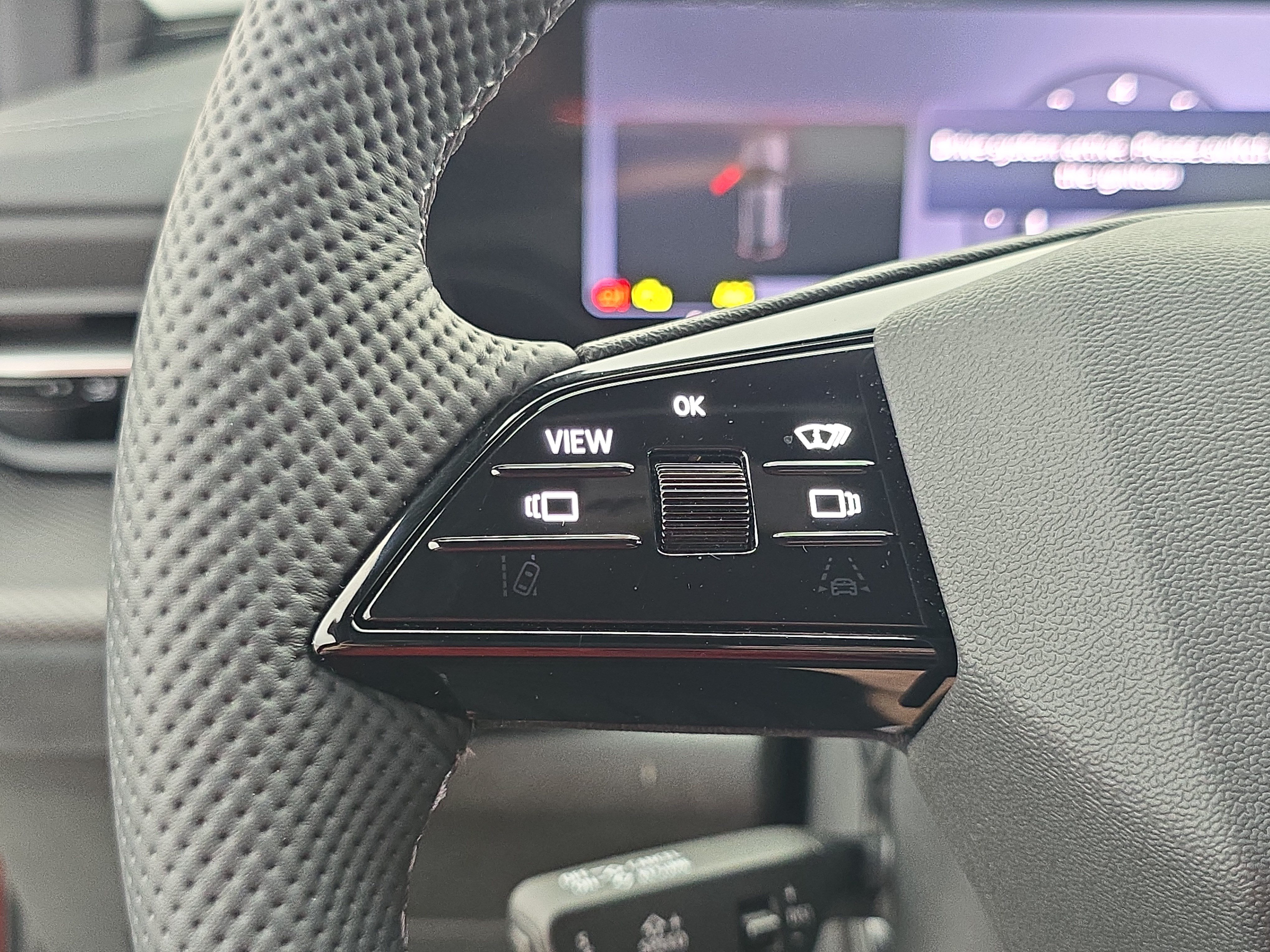 New 2026 Audi SQ5 Prestige AWD/4WD image 17