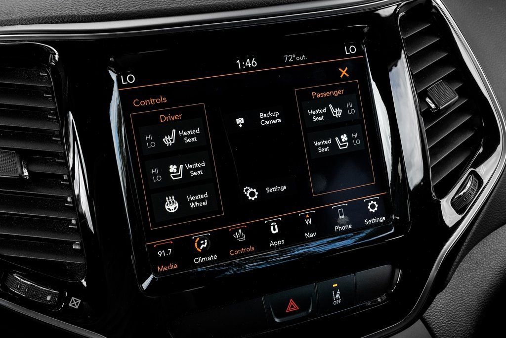 Used 2022 Jeep Cherokee Limited w/ Elite Package image 32
