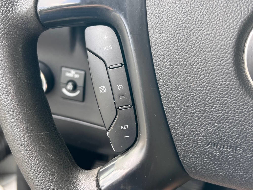 Used 2009 Chevrolet Express 3500 Extended Passenger w/ LT Preferred Equipment Group image 15