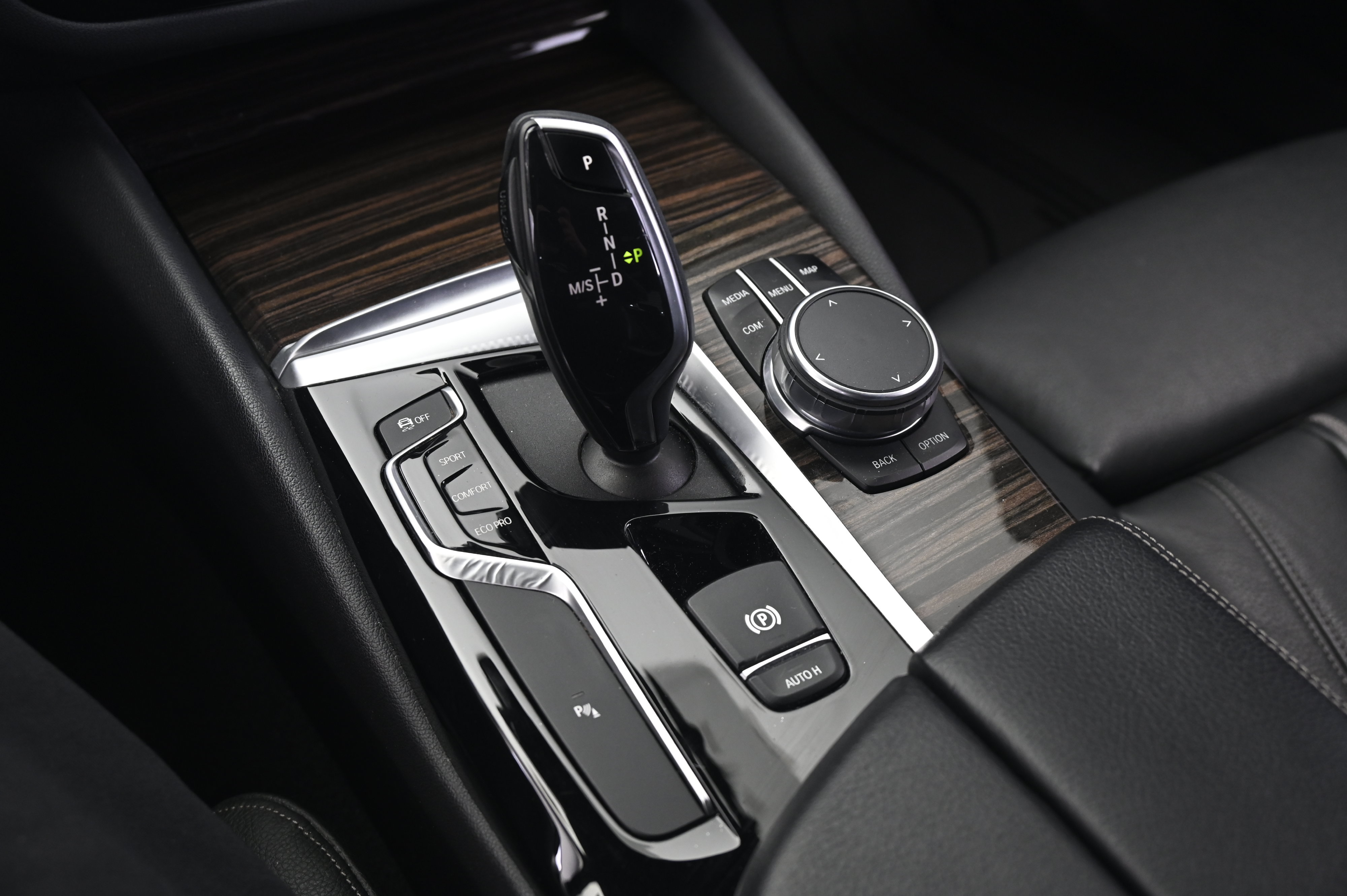 Used 2019 BMW 540i xDrive AWD/4WD image 33