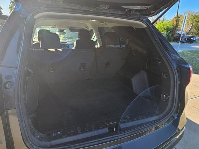 Used 2021 Chevrolet Equinox LT FWD image 15