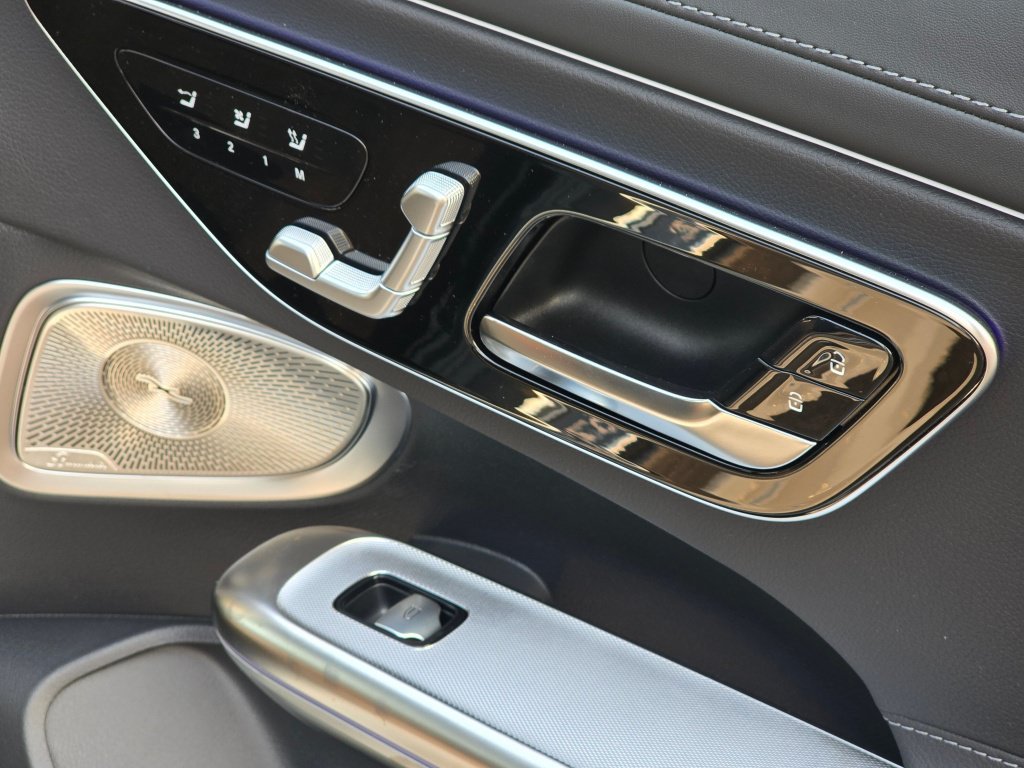 New 2027 Mercedes-Benz CLE 300 4MATIC Cabriolet image 23