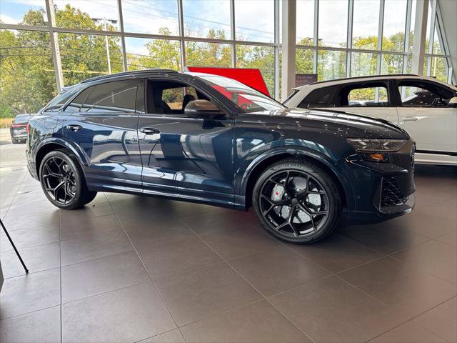 New 2027 Audi RS Q8 performance AWD/4WD image 2