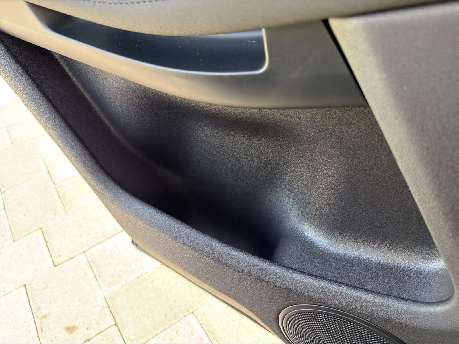 Used 2023 Land Rover Range Rover Evoque R-Dynamic SE image 93