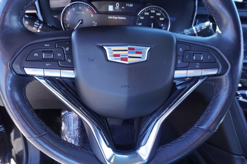 Used 2024 Cadillac XT6 Premium Luxury image 19