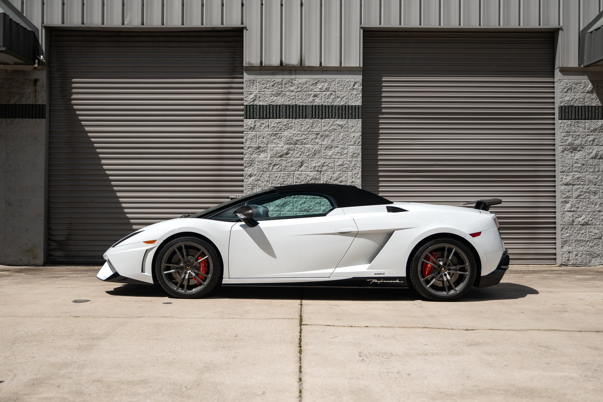 Used 2013 Lamborghini Gallardo LP 570-4 Performante AWD/4WD image 9
