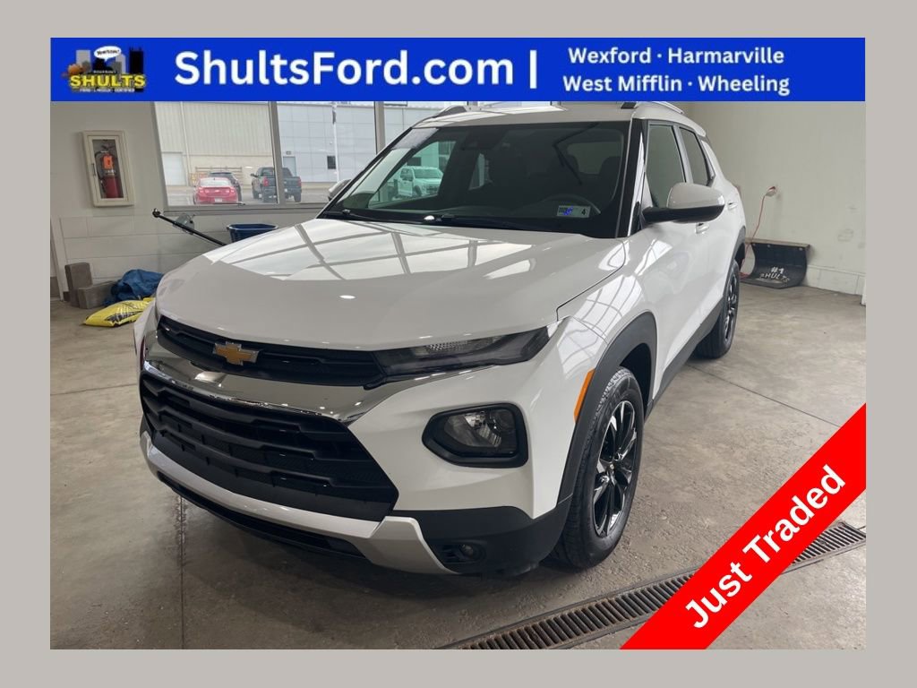 Used 2023 Chevrolet TrailBlazer LT FWD image 1