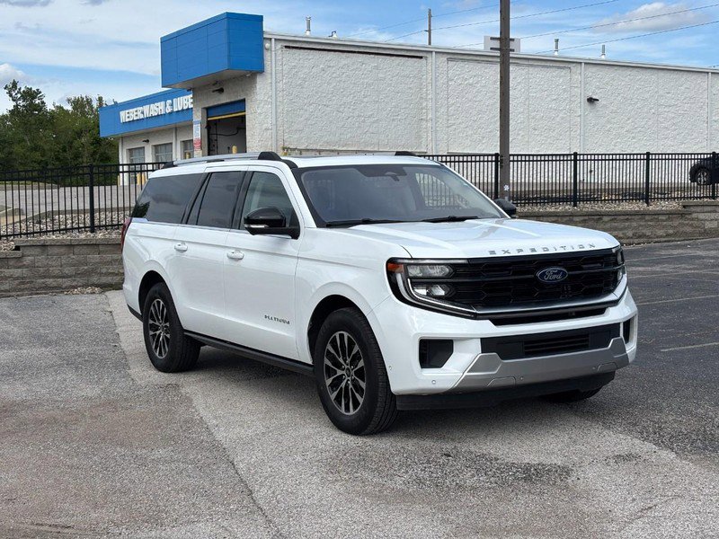 Used 2025 Ford Expedition Max Platinum AWD/4WD image 7