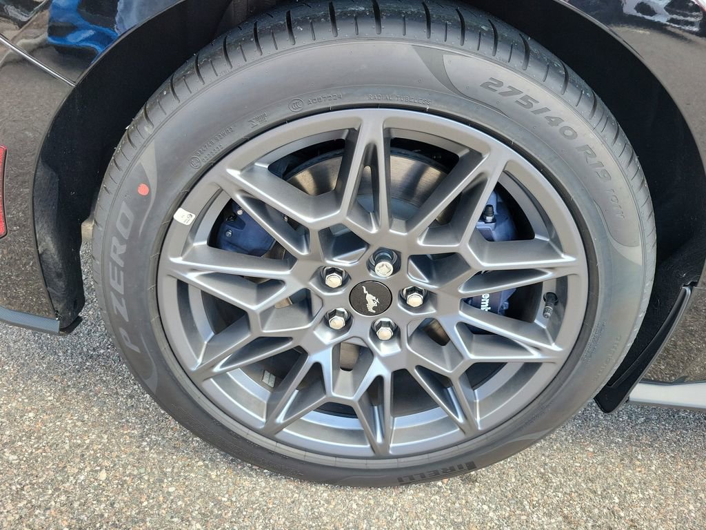 New 2025 Ford Mustang GT Premium w/ GT Performance Package image 6