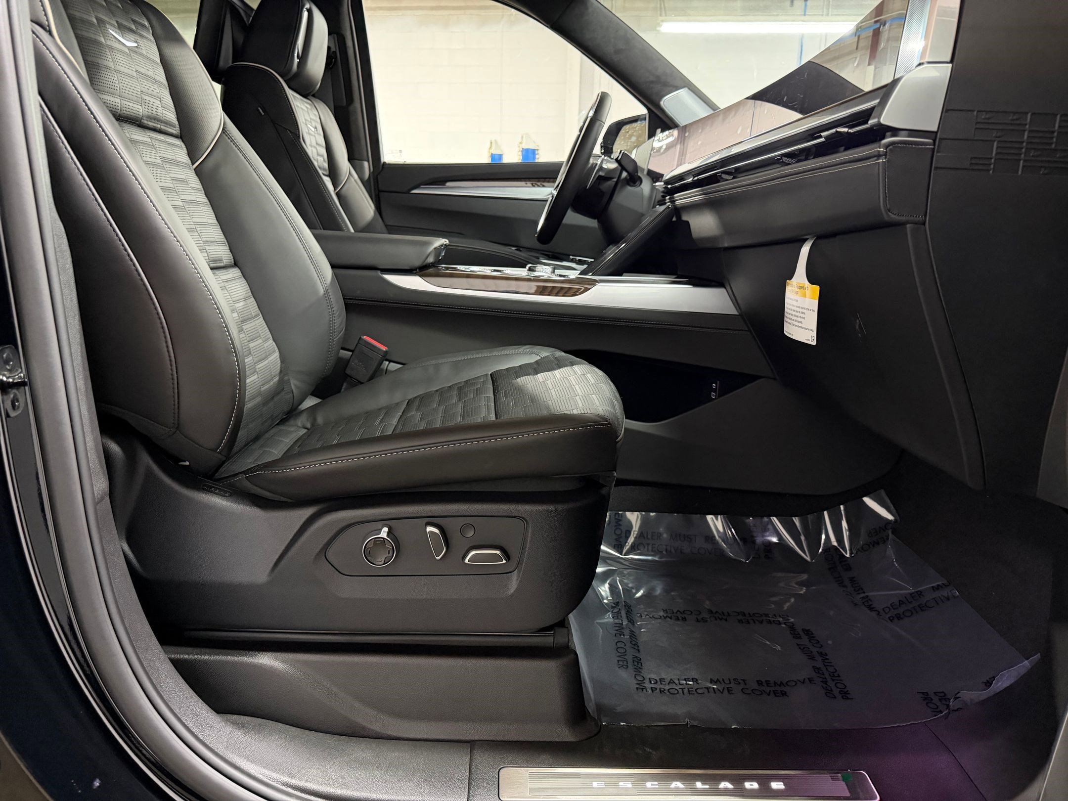 New 2026 Cadillac Escalade ESV Platinum Sport image 64