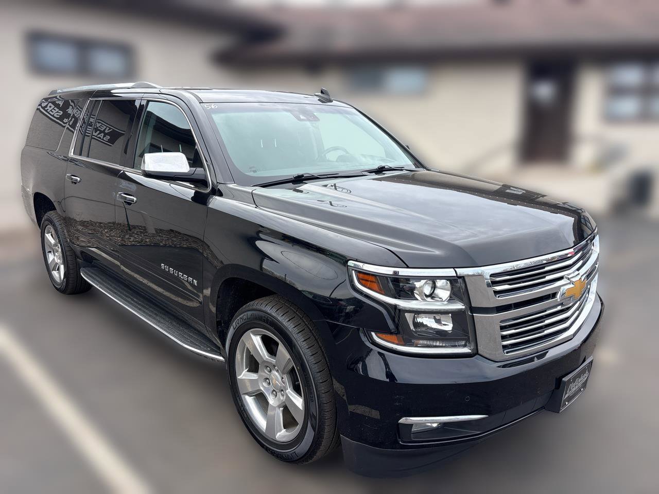 Used 2019 Chevrolet Suburban Premier AWD/4WD image 1