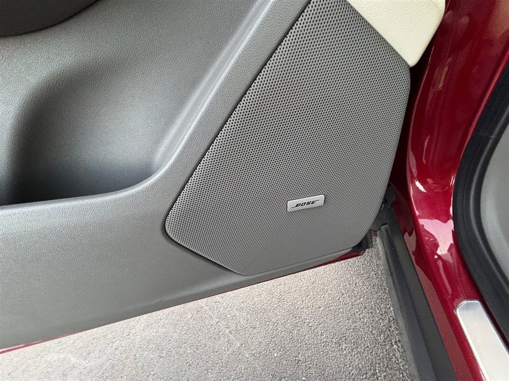 Used 2020 Cadillac XT6 Premium Luxury image 18