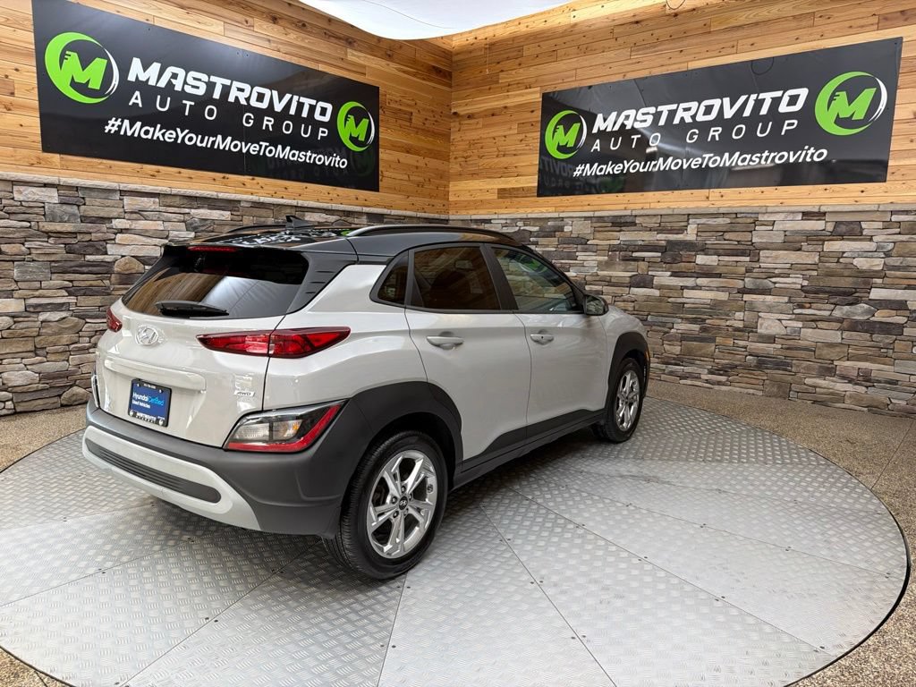 Used 2023 Hyundai Kona SEL AWD/4WD image 9