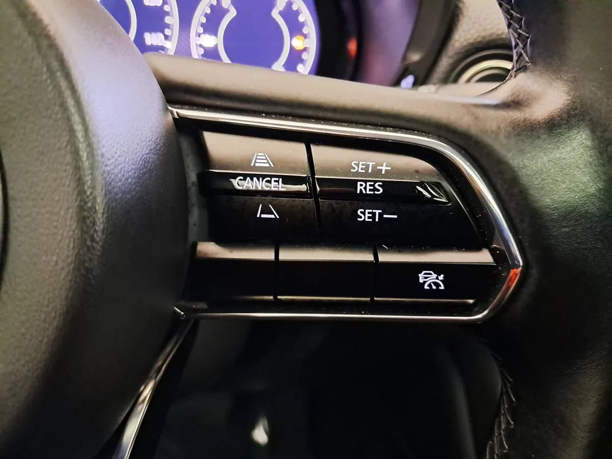 Used 2024 MAZDA CX-90 Plug-In Hybrid w/ Premium Pkg AWD/4WD image 12