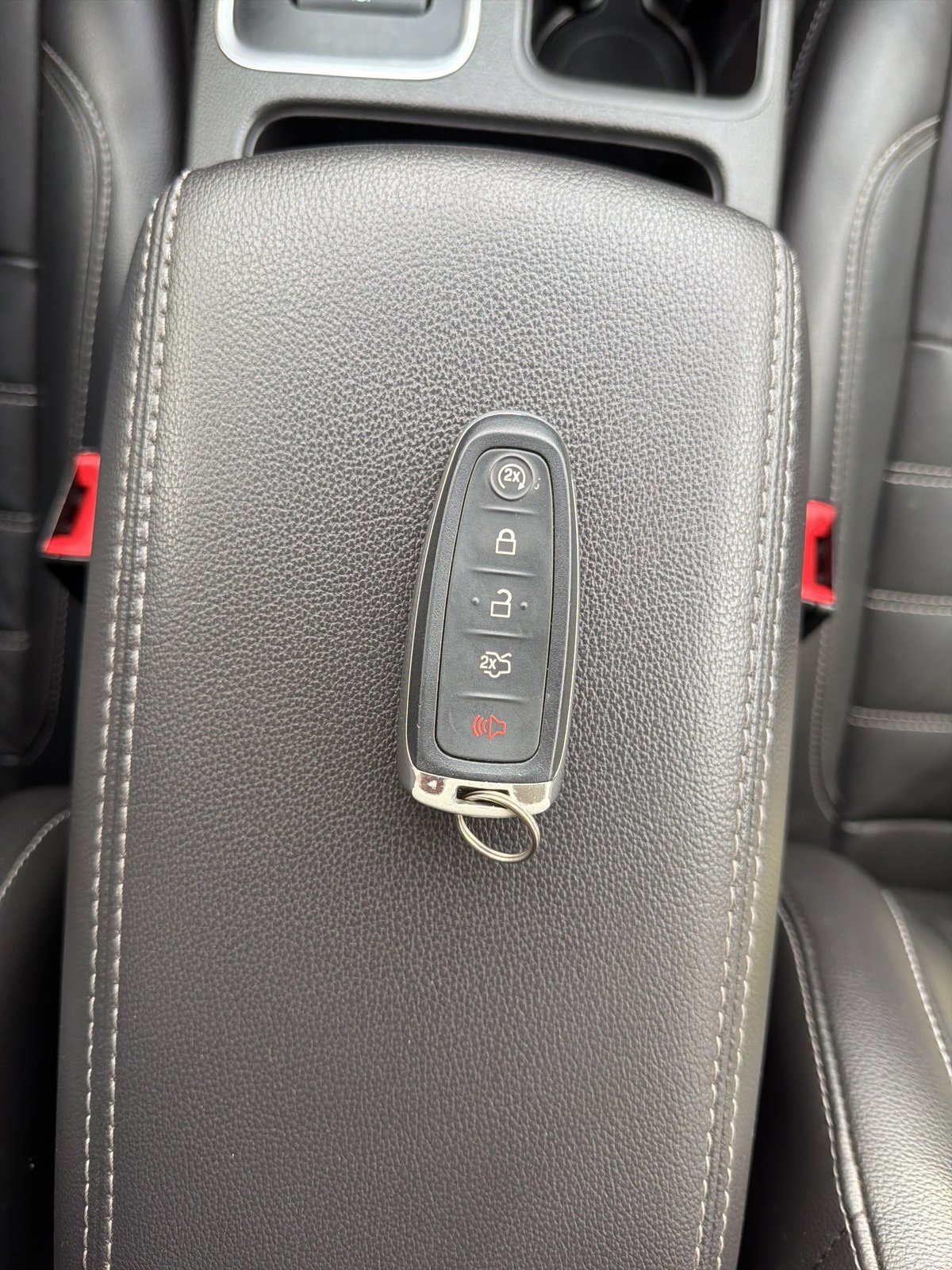 Used 2017 Ford Escape Titanium image 53