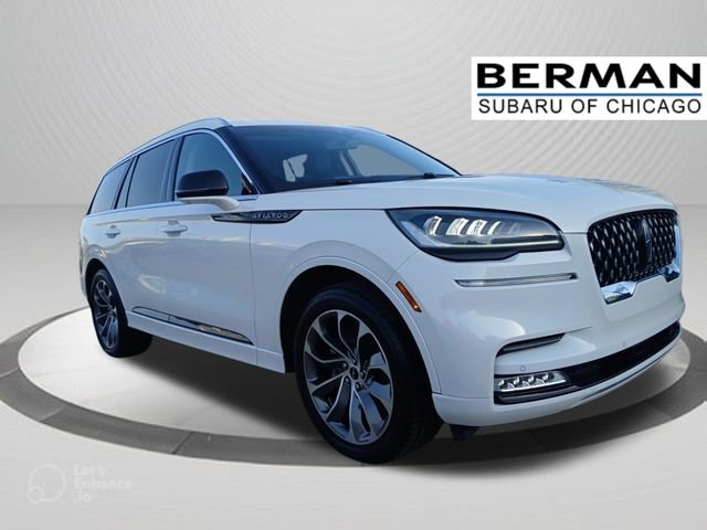 Used 2022 Lincoln Aviator Grand Touring AWD/4WD image 2