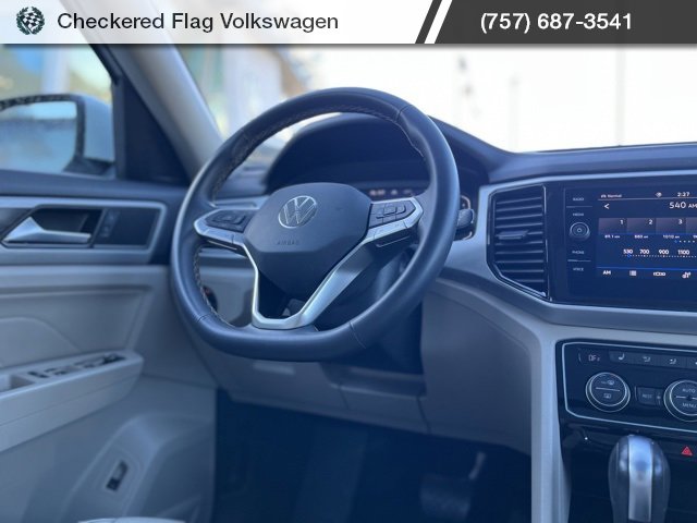 Used 2022 Volkswagen Atlas SE w/ Panoramic Sunroof Package image 34