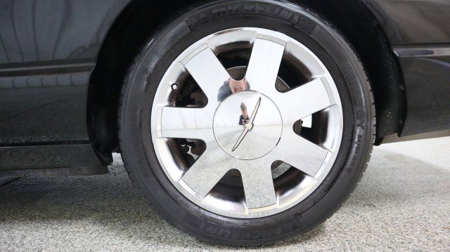 Used 2003 Ford Thunderbird image 18