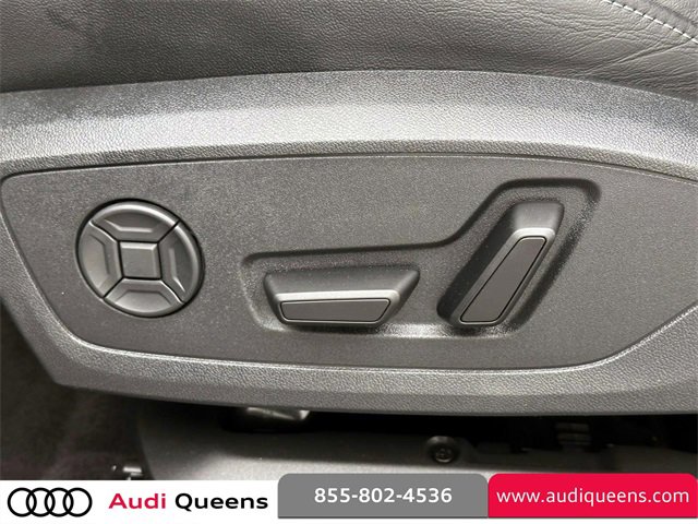 Used 2025 Audi Q4 e-tron Premium Plus w/ Premium Plus image 23