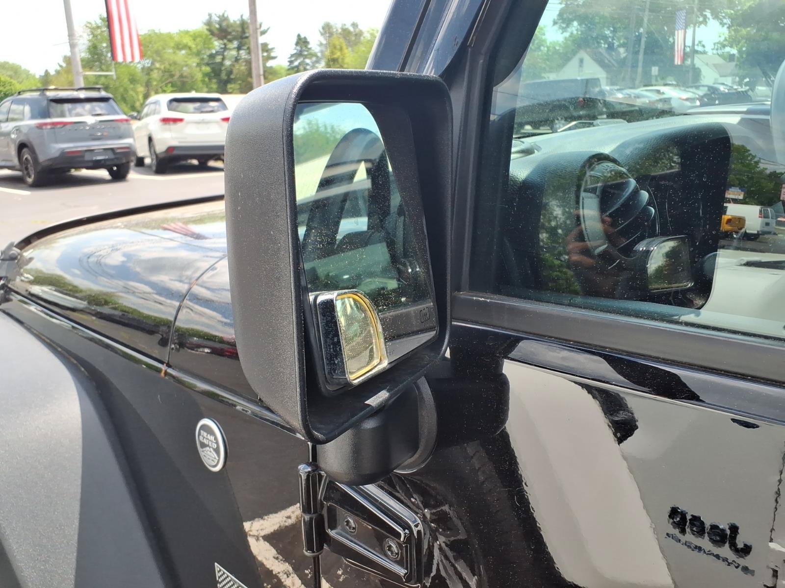 Certified 2018 Jeep Wrangler Unlimited Sport S AWD/4WD image 15