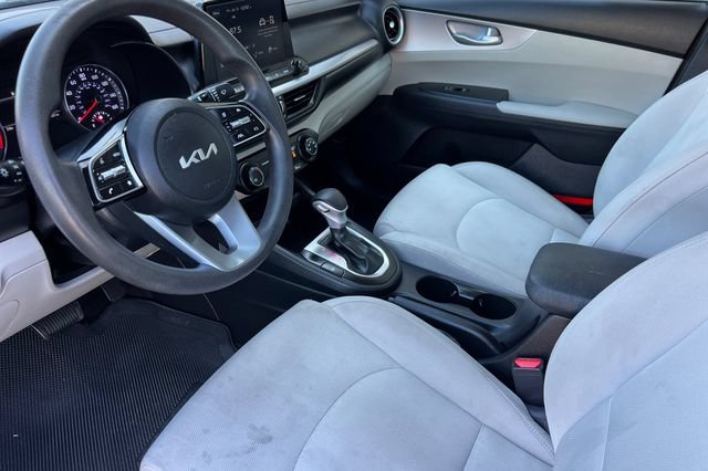 Used 2023 Kia Forte LXS FWD image 10