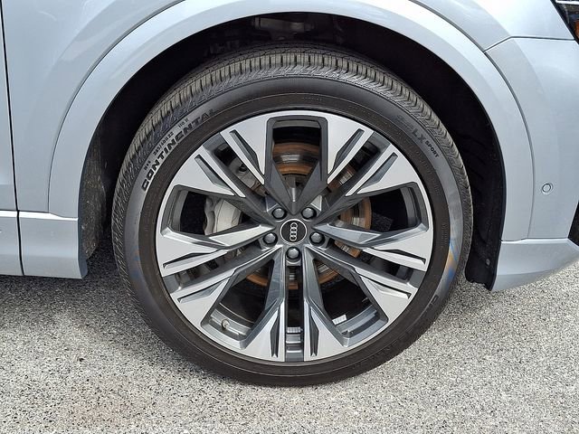 Certified 2025 Audi Q8 Premium Plus w/ Premium Plus Package image 8