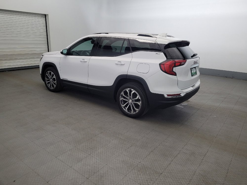 Used 2021 GMC Terrain SLT w/ Infotainment Package II AWD/4WD image 3