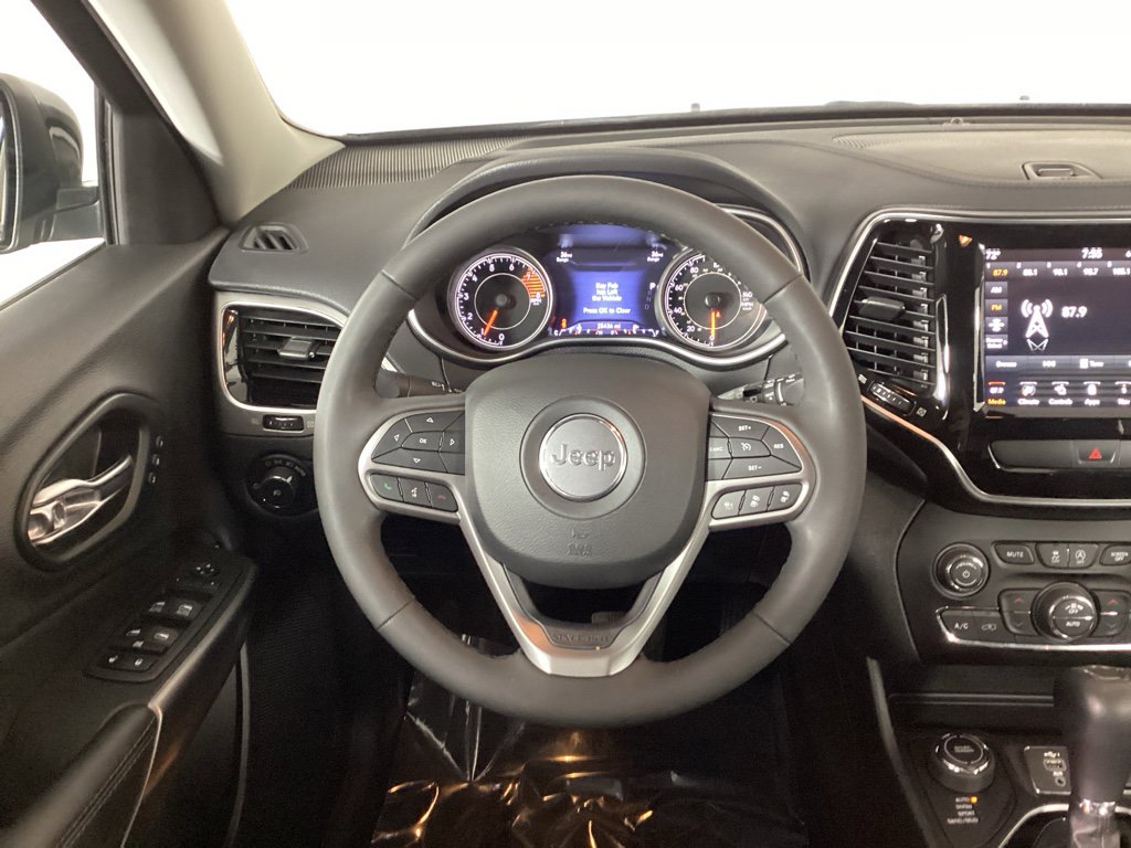Used 2022 Jeep Cherokee Limited w/ Elite Package AWD/4WD image 19