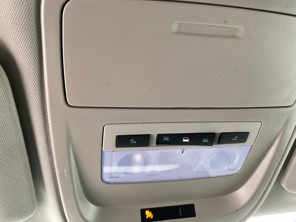 Used 2017 GMC Canyon SLT image 17