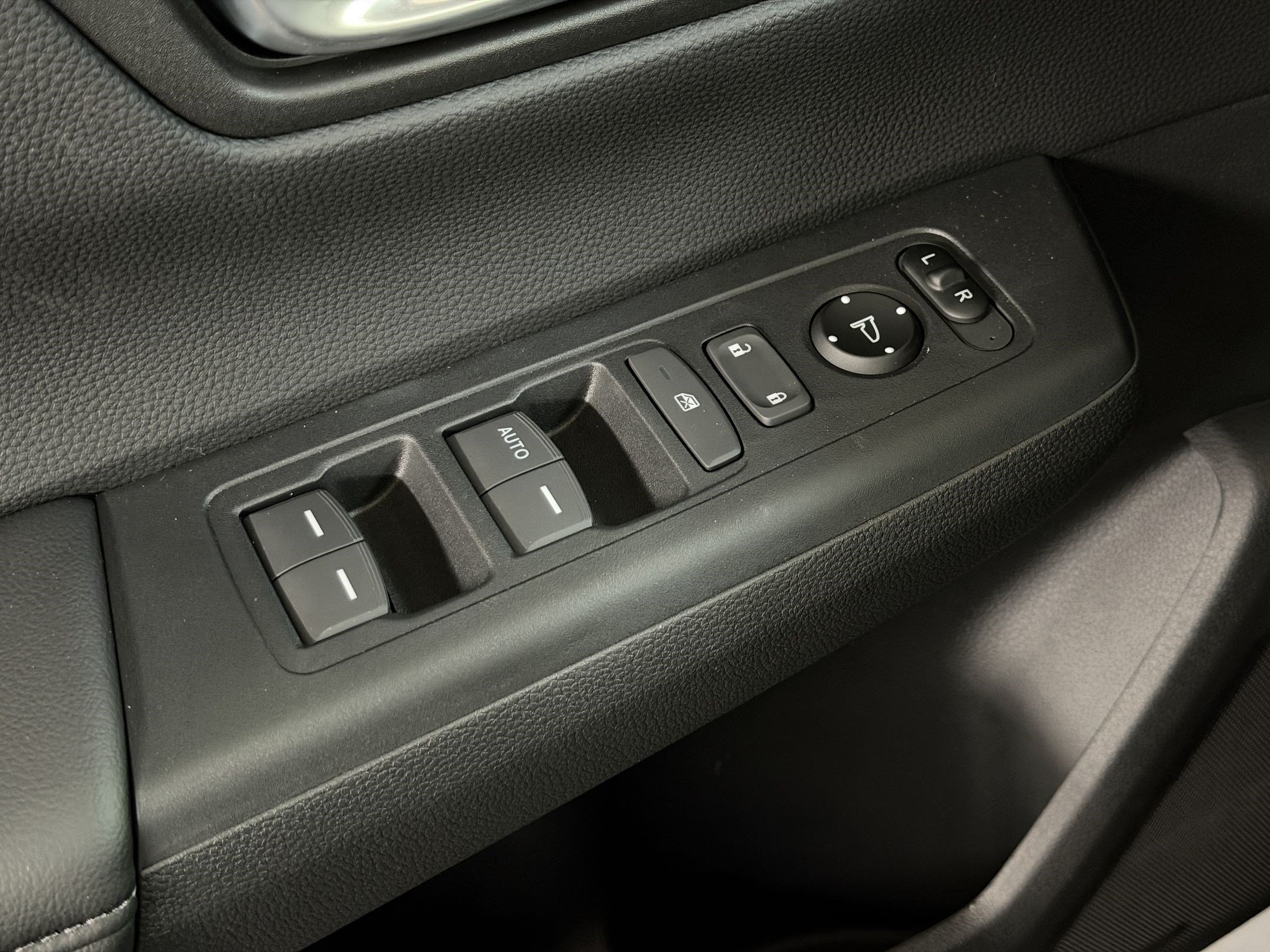 Certified 2026 Honda CR-V LX image 15