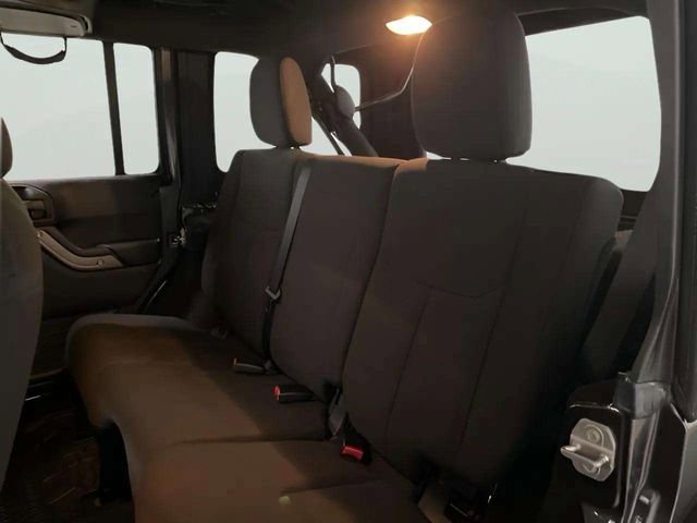 Used 2017 Jeep Wrangler Unlimited Sport w/ Connectivity Group image 67
