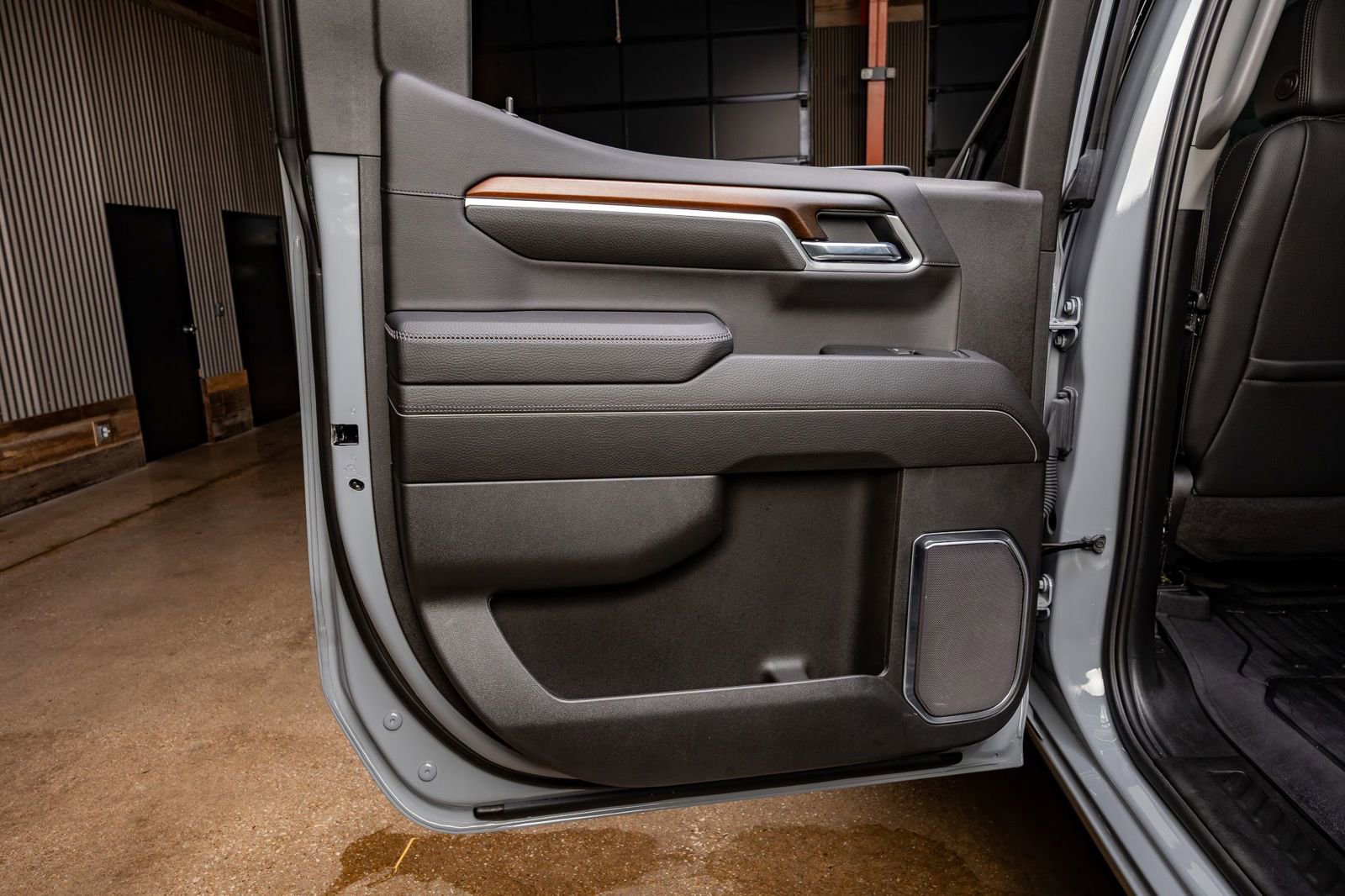 Used 2025 GMC Sierra 1500 Denali w/ Technology Package image 38