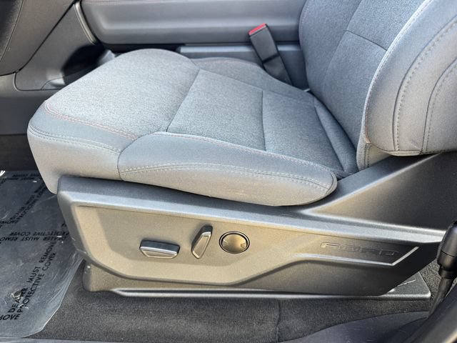 Used 2025 Ford Expedition Max Active AWD/4WD image 15