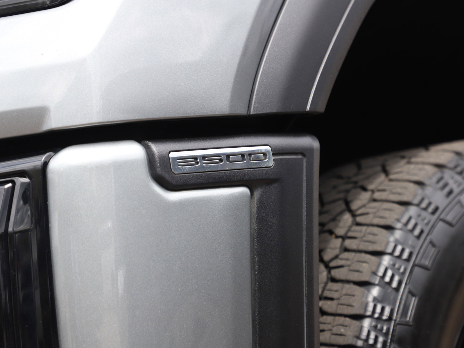 Used 2025 GMC Sierra 3500 AT4 w/ AT4 Premium Plus Package AWD/4WD image 34