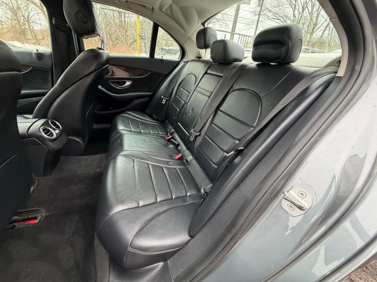 Used 2018 Mercedes-Benz C 300 4MATIC Sedan image 25