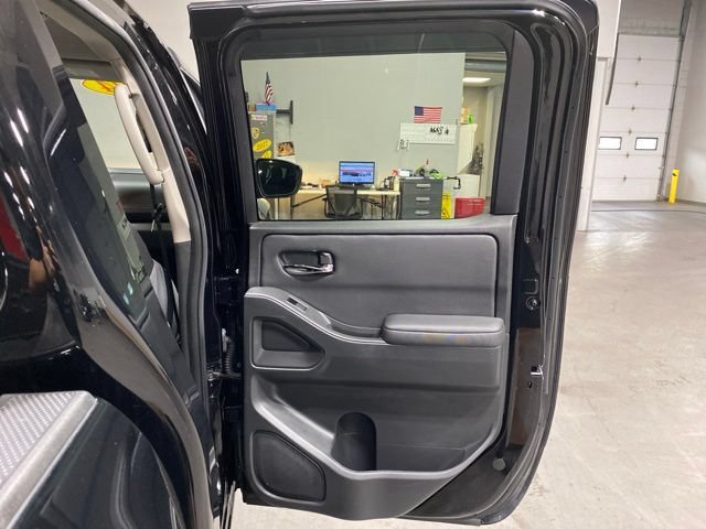 Used 2024 Nissan Frontier SV w/ Hardbody Edition AWD/4WD image 24